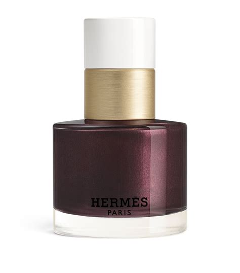 hermes top coat nail polish.